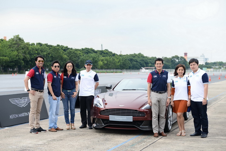 iamcar_aston martin4